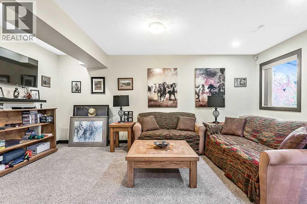 263 Willow Ridge Manor SW, Diamond Valley, Alberta  T0L 0H0 - Photo 25 - A2292077