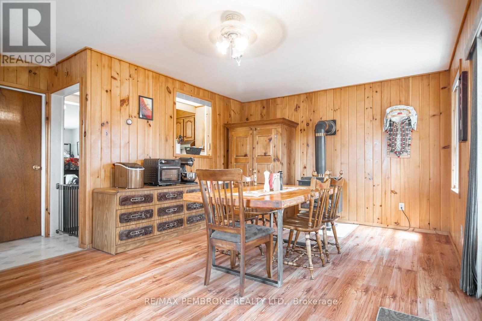 412 Alfred Street, Pembroke, Ontario  K8A 3B4 - Photo 14 - X13081690