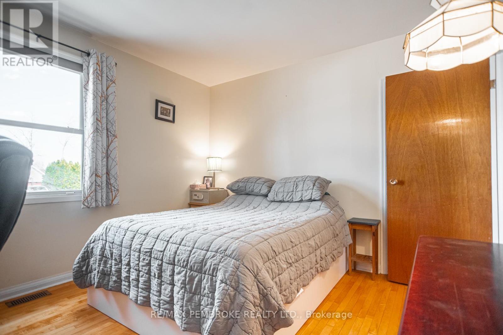412 Alfred Street, Pembroke, Ontario  K8A 3B4 - Photo 24 - X13081690