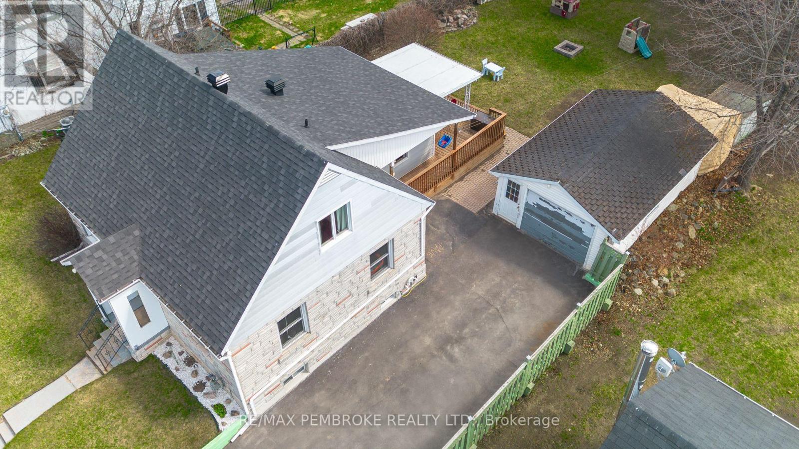 412 Alfred Street, Pembroke, Ontario  K8A 3B4 - Photo 3 - X13081690