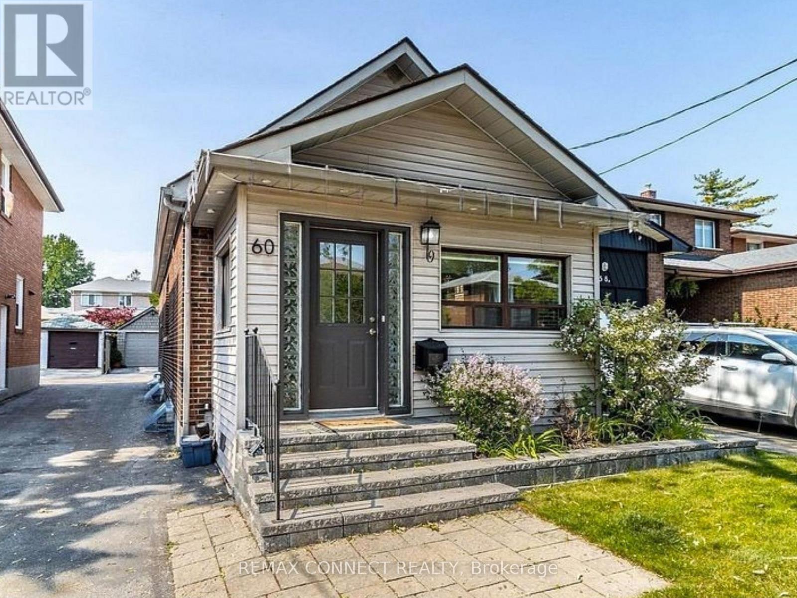 60 Woodbury Road, Toronto, Ontario  M8W 1X7 - Photo 3 - W13032584