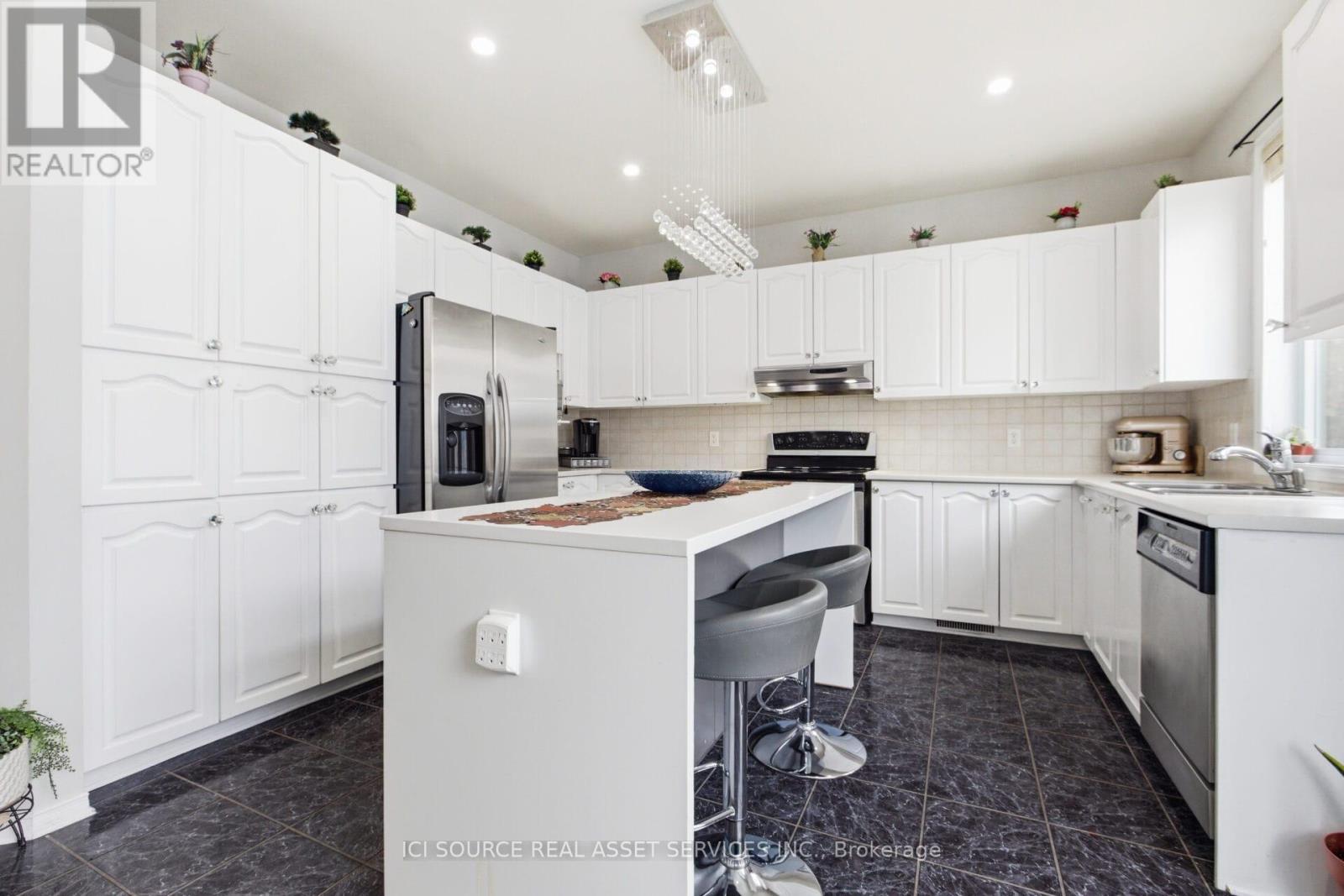 1165 Klondike Road, Ottawa, Ontario  K2W 1C8 - Photo 13 - X13076726