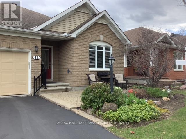 18 SPINNEY WAY, Ottawa, Ontario