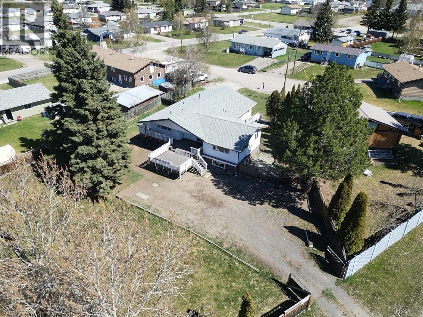 414 Endako Place, Fraser Lake, British Columbia  V0J 1S0 - Photo 40 - R3113155