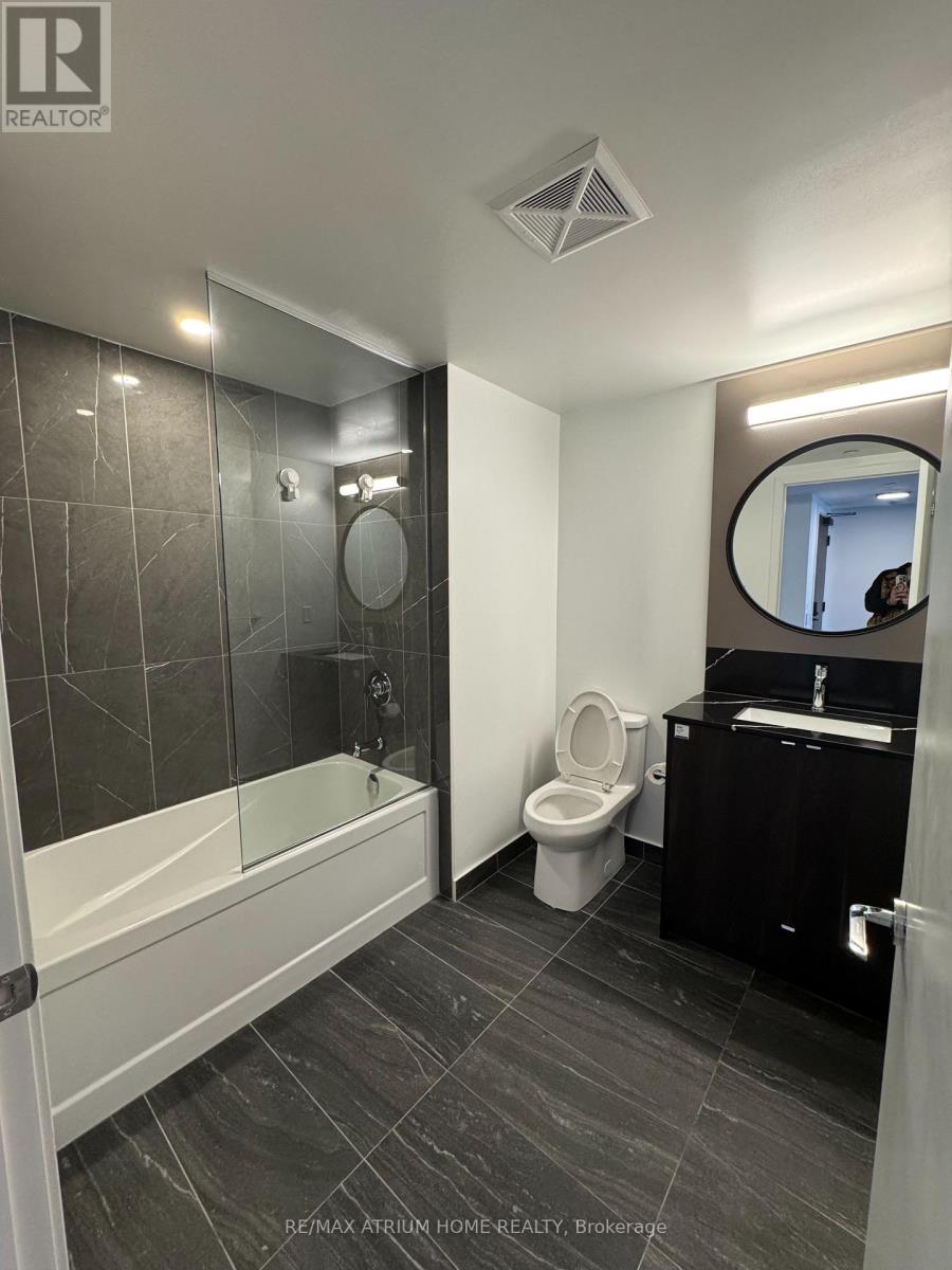 1107 - 771 Yonge Street, Toronto, Ontario  M4W 0B8 - Photo 8 - C13081710