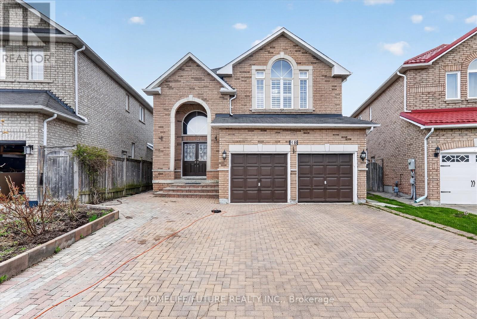 18 Ann Louise Crescent, Markham (Cedarwood), Ontario  L3S 0A8 - Photo 2 - N13081698