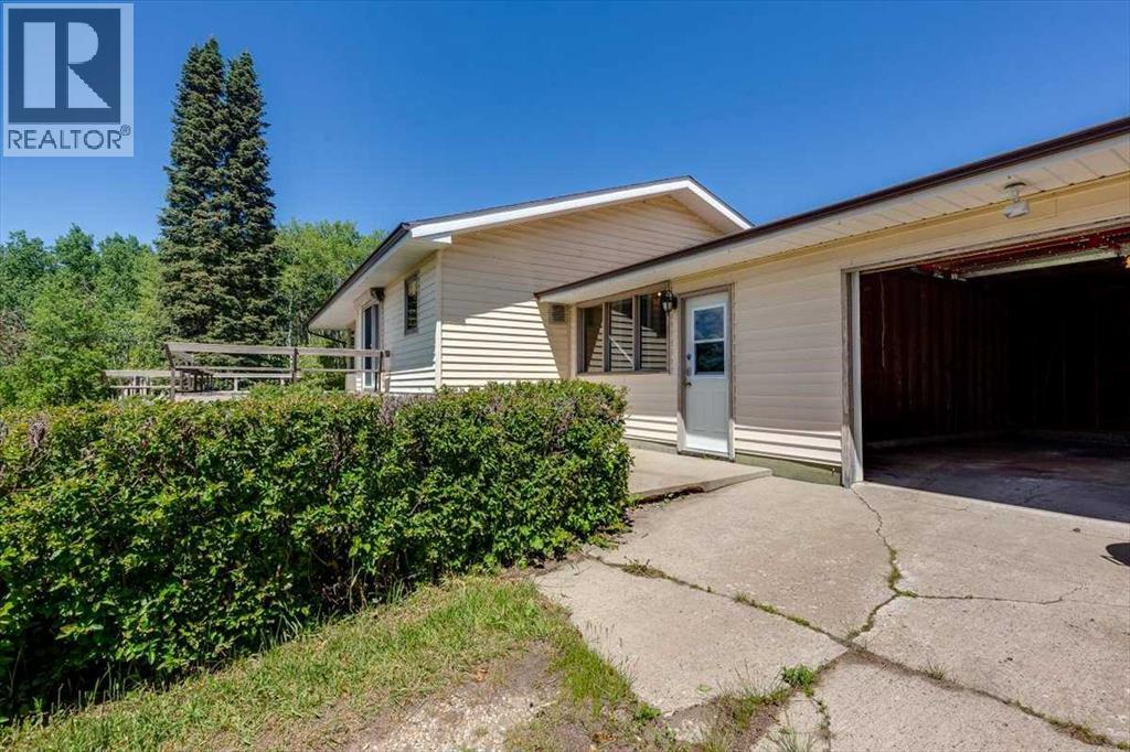 1262 Township Road 391, Rural Red Deer County, Alberta  T4S 0A7 - Photo 5 - A2135963