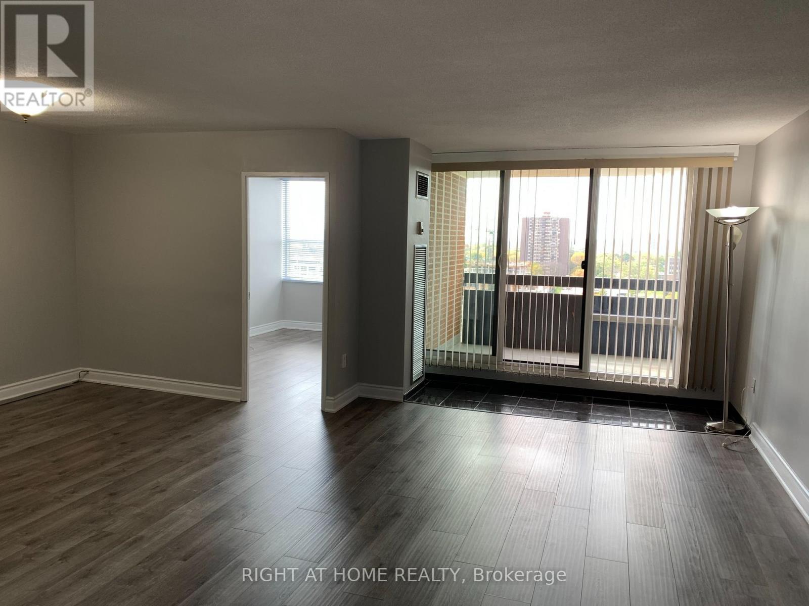 1109 - 362 The East Mall Road, Toronto, Ontario  M9B 6C4 - Photo 11 - W13081624