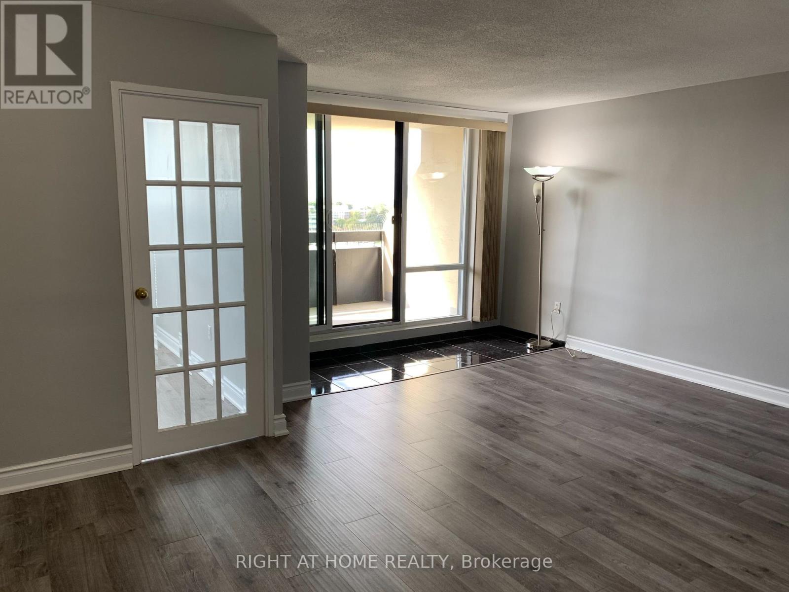 1109 - 362 The East Mall Road, Toronto, Ontario  M9B 6C4 - Photo 13 - W13081624