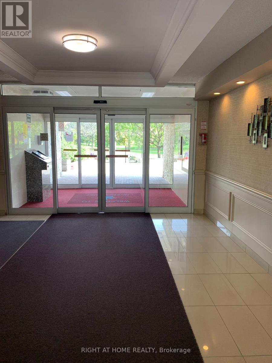 1109 - 362 The East Mall Road, Toronto, Ontario  M9B 6C4 - Photo 3 - W13081624