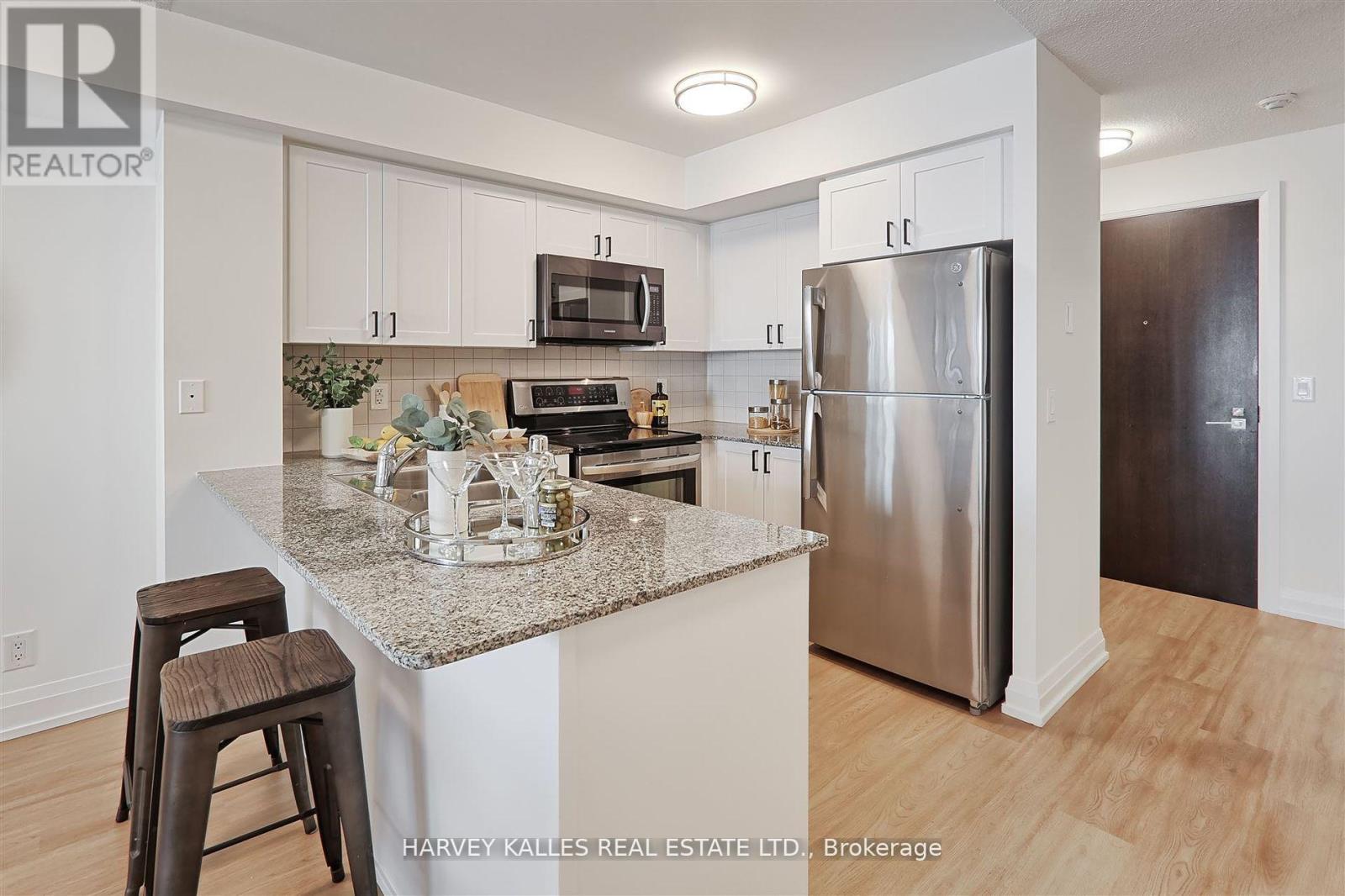 912 - 1070 Sheppard Avenue W, Toronto, Ontario  M3J 0G8 - Photo 10 - W13081680