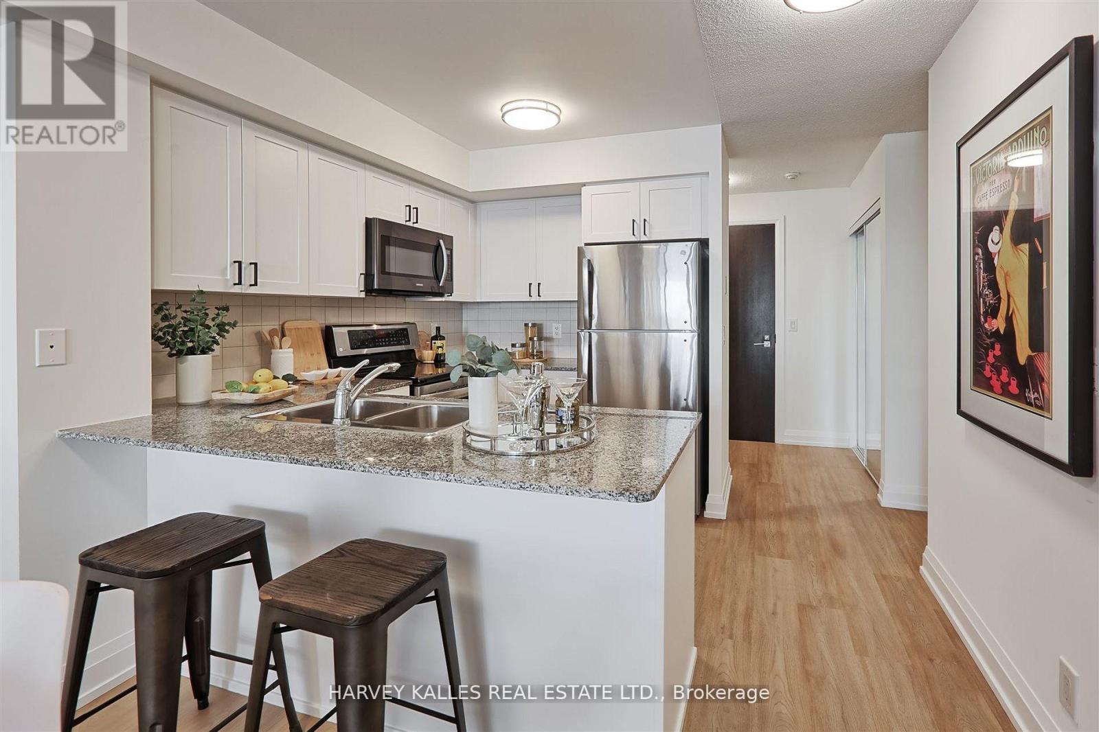 912 - 1070 Sheppard Avenue W, Toronto, Ontario  M3J 0G8 - Photo 11 - W13081680