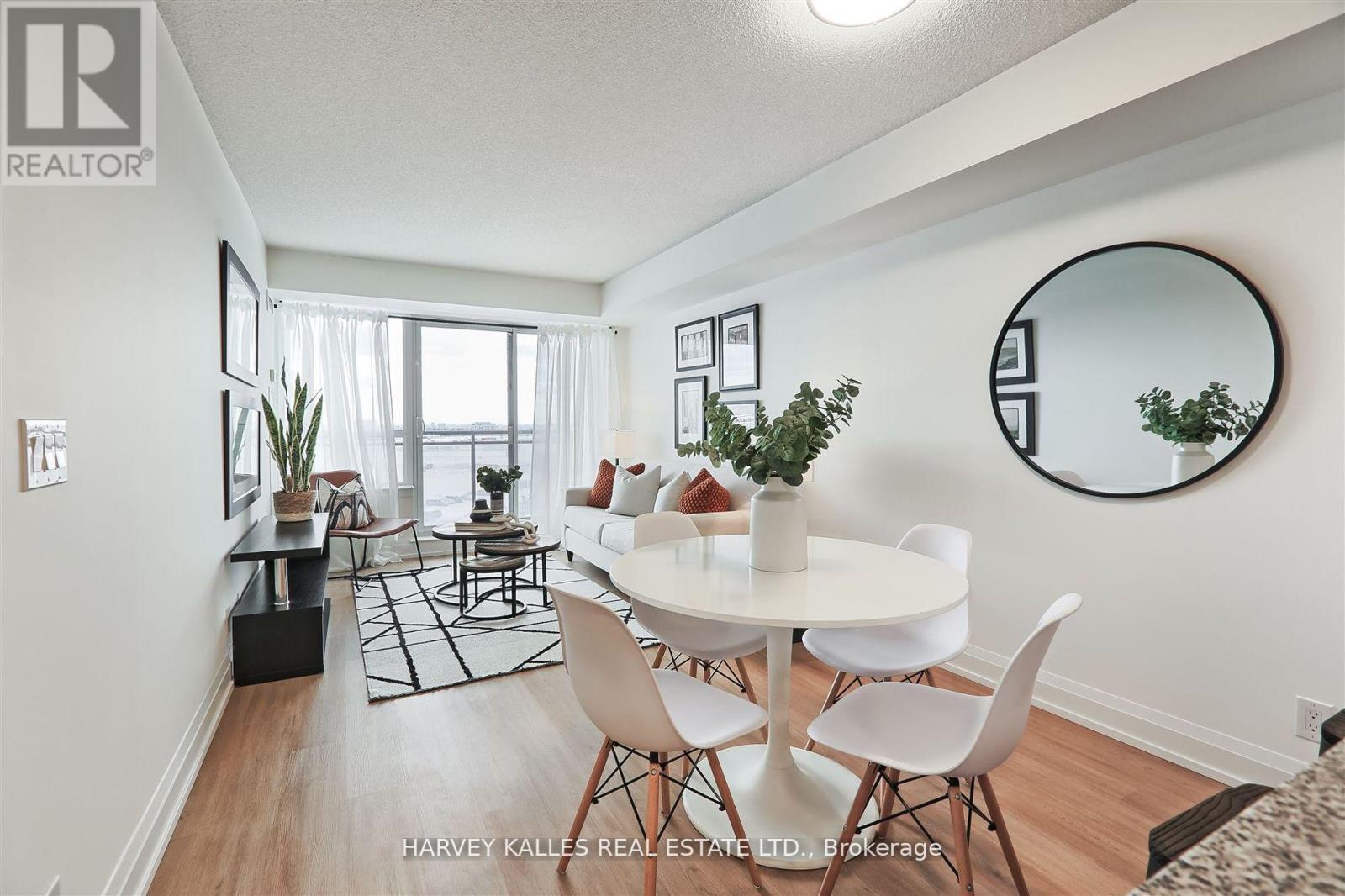 912 - 1070 Sheppard Avenue W, Toronto, Ontario  M3J 0G8 - Photo 12 - W13081680