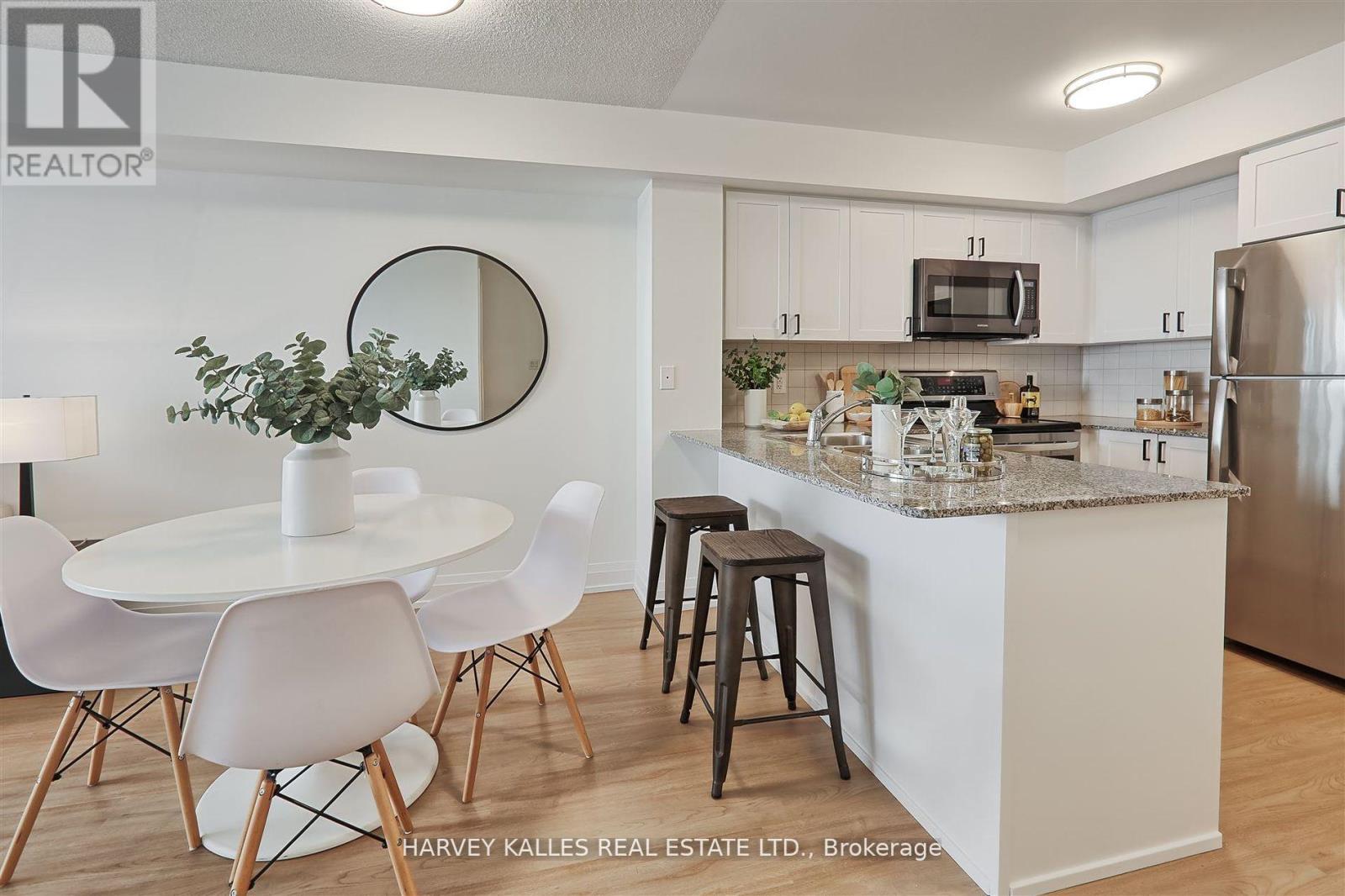 912 - 1070 Sheppard Avenue W, Toronto, Ontario  M3J 0G8 - Photo 14 - W13081680