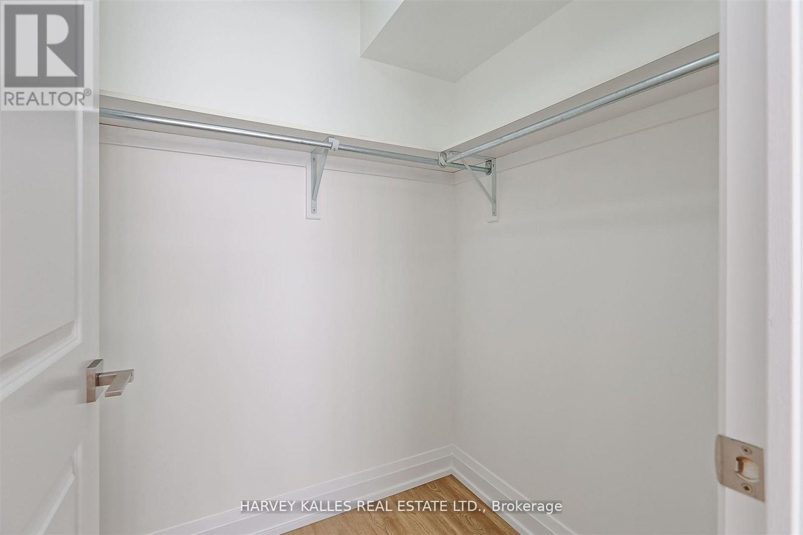 912 - 1070 Sheppard Avenue W, Toronto, Ontario  M3J 0G8 - Photo 32 - W13081680