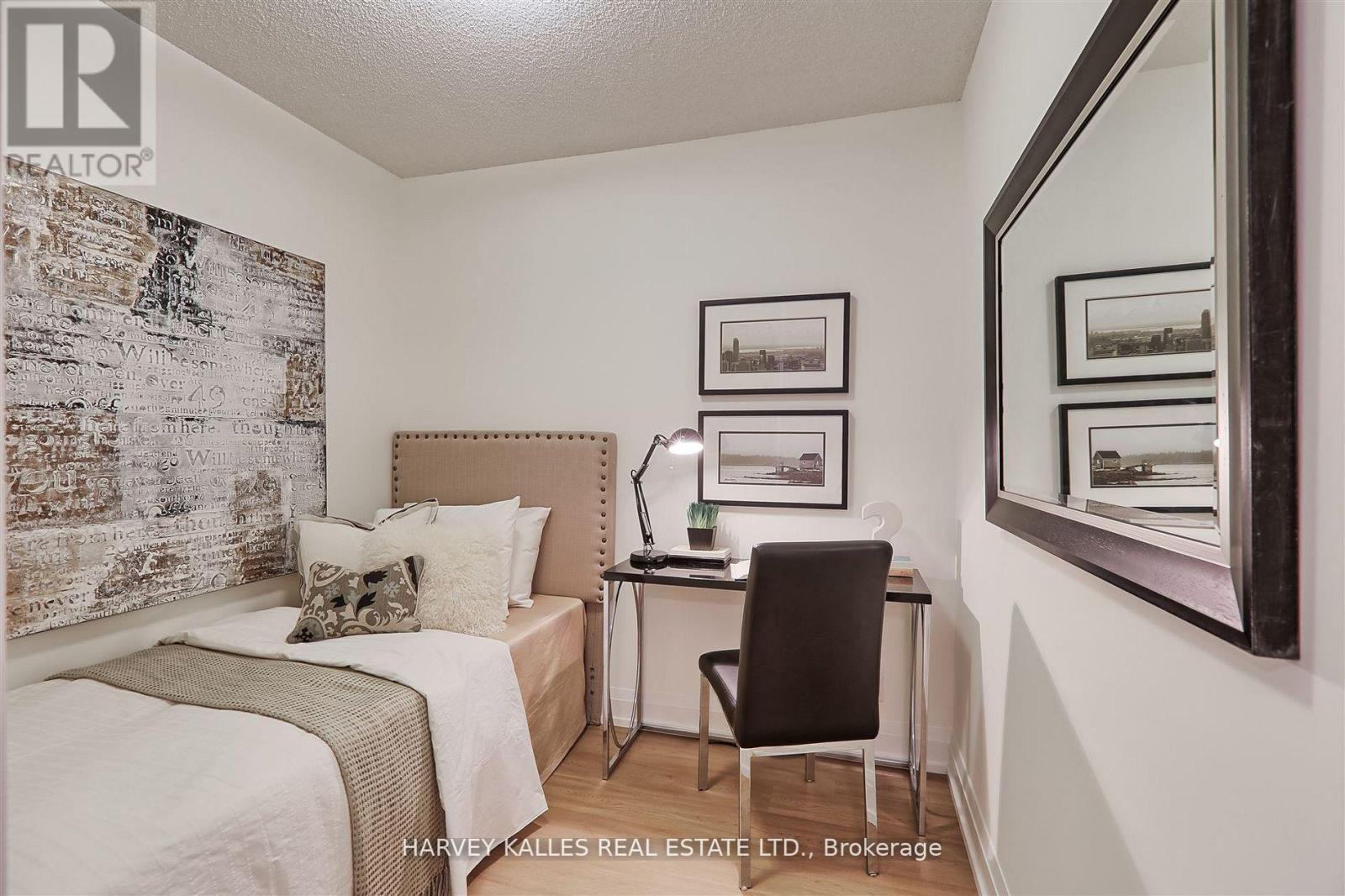 912 - 1070 Sheppard Avenue W, Toronto, Ontario  M3J 0G8 - Photo 33 - W13081680