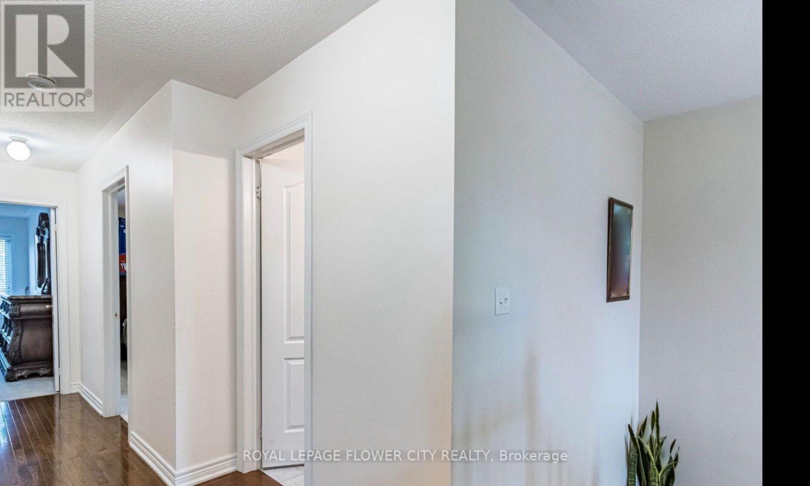 24 Mellowood Avenue, Brampton, Ontario  L6P 2P2 - Photo 33 - W13081688