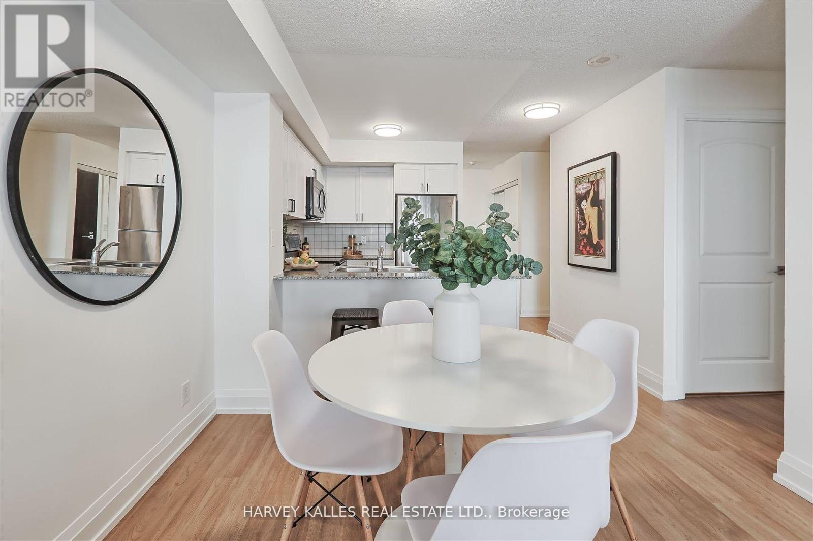 912 - 1070 Sheppard Avenue W, Toronto, Ontario  M3J 0G8 - Photo 16 - W13081696