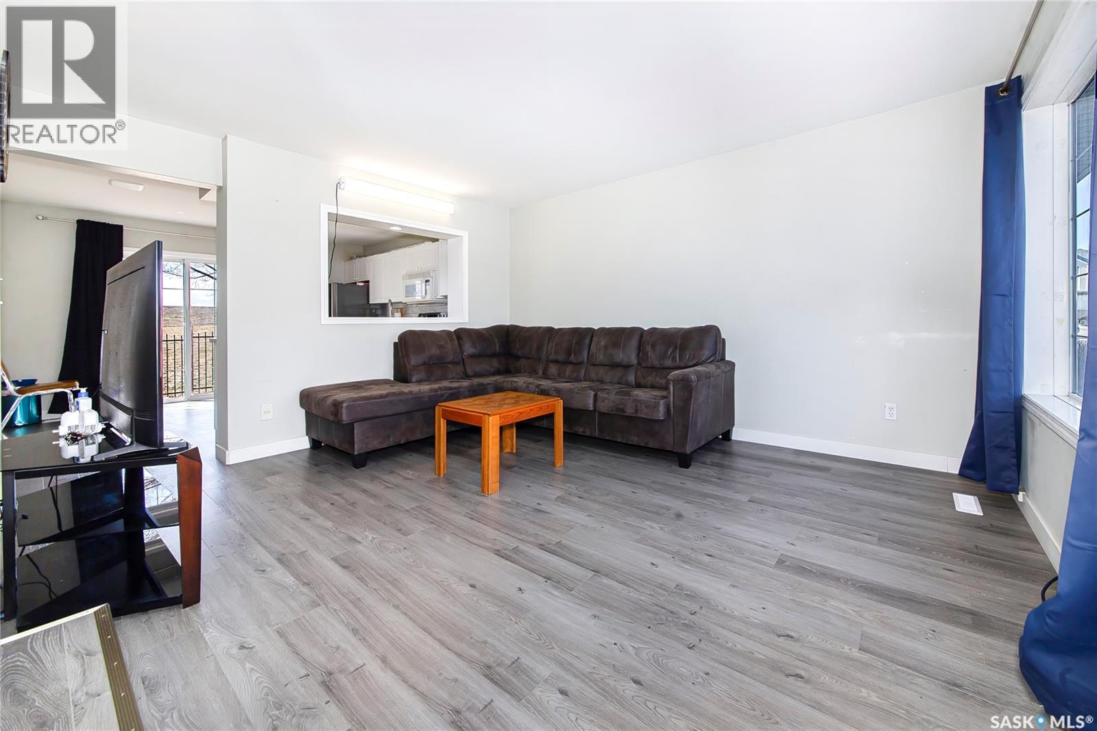 137 670 Kenderdine Road, Saskatoon, Saskatchewan  S7N 4W3 - Photo 6 - SK034826