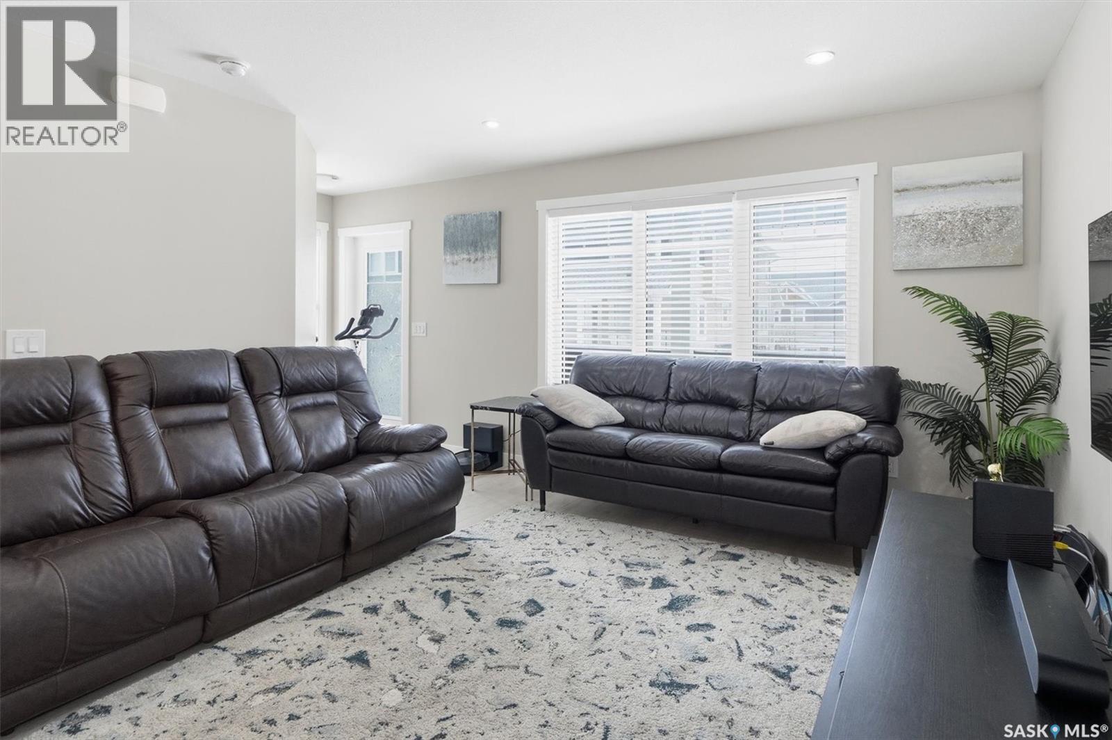 126 315 Dickson Crescent, Saskatoon, Saskatchewan  S7T 0Z1 - Photo 12 - SK034696