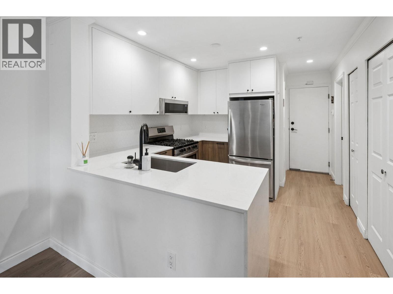 305 688 E 16th Avenue, Vancouver, British Columbia  V5T 2V4 - Photo 13 - R3100677