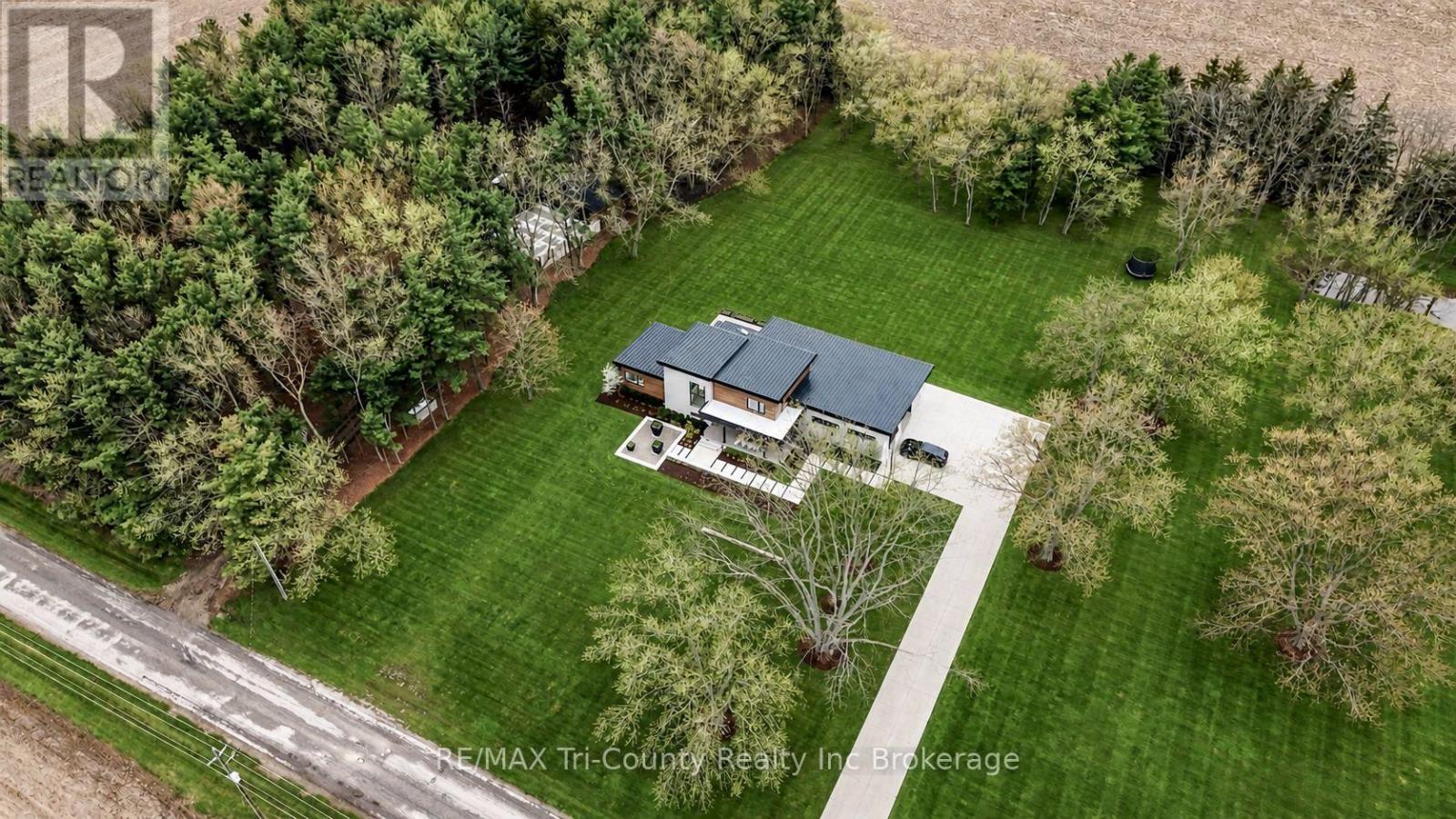 8987 Powers Road, Central Elgin, Ontario  N5P 3S7 - Photo 2 - X13066802