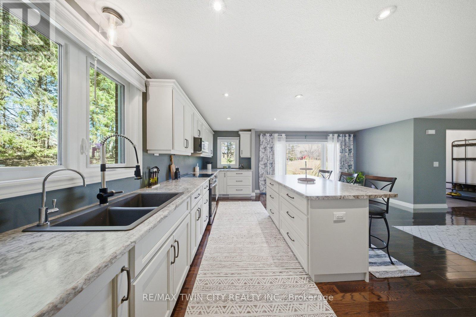 25 Hammond Road, Brant, Ontario  N3T 5L4 - Photo 31 - X13081656