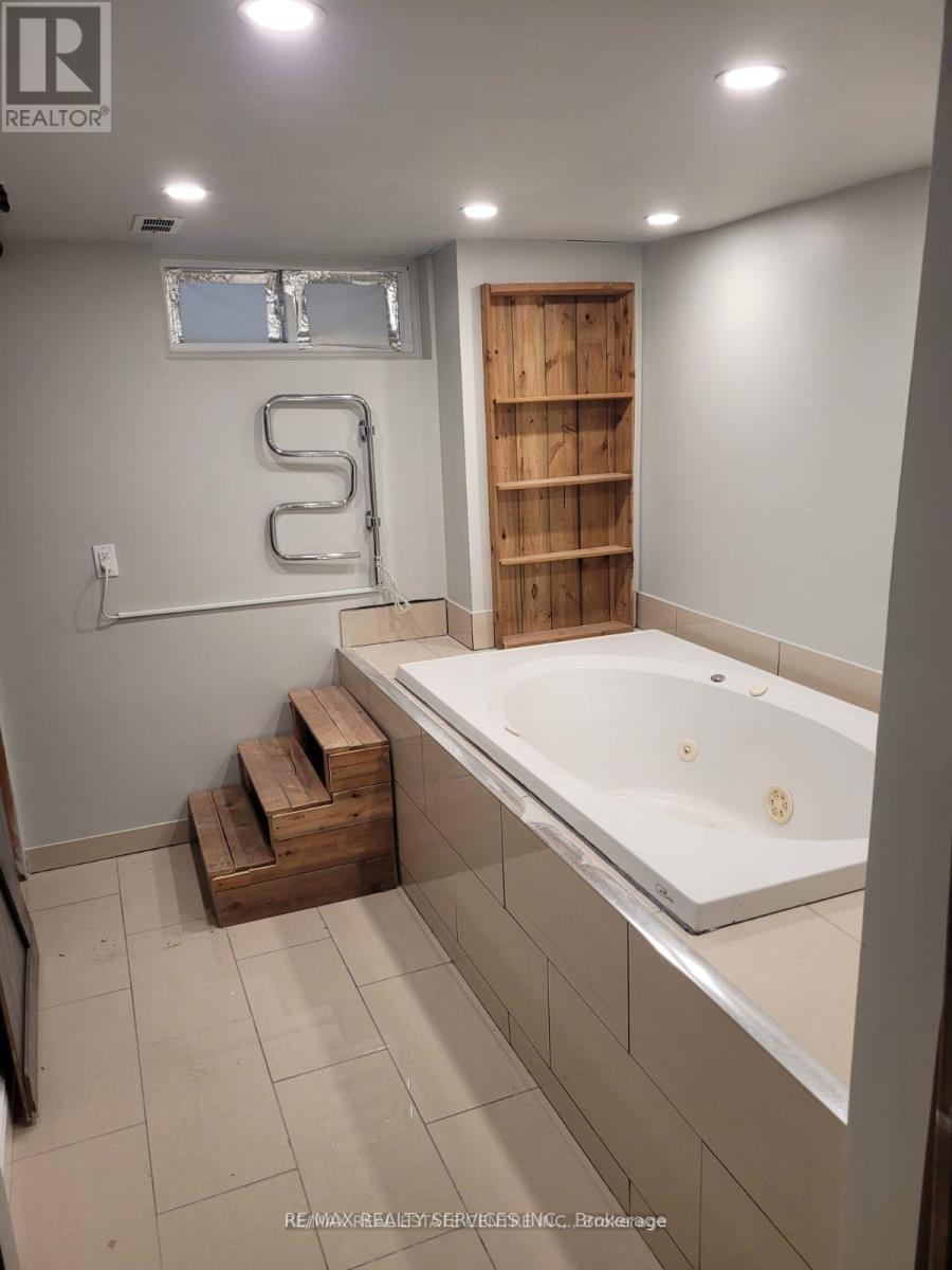 Basement - 17 Renny Crescent, London South, Ontario  N6E 2C4 - Photo 8 - X13081682