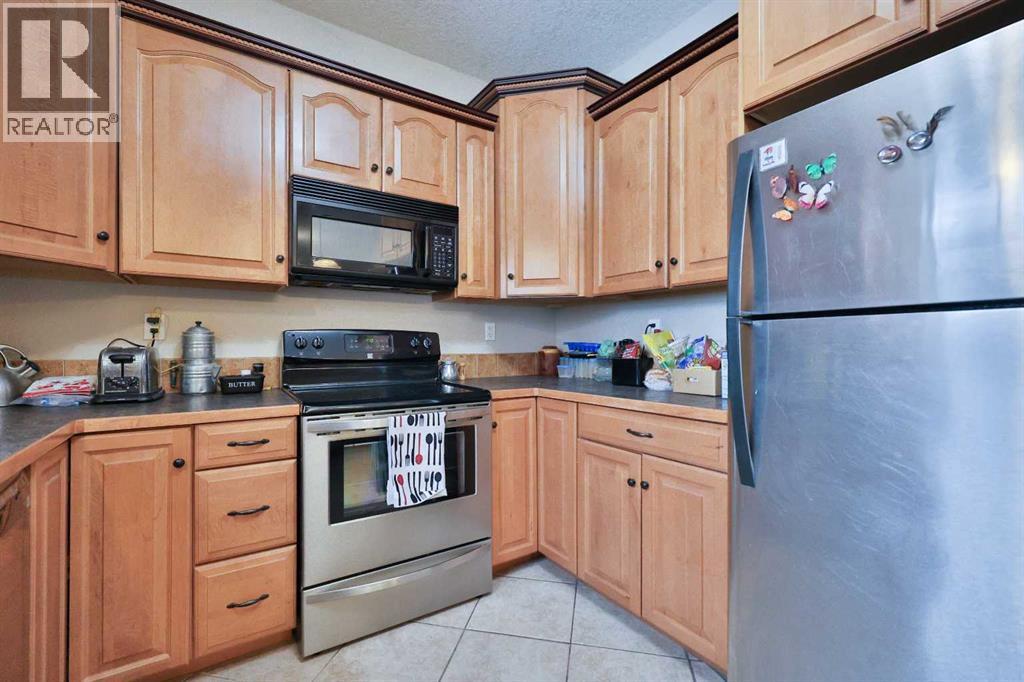 501 6 Avenue, Warner, Alberta  T0K 2L0 - Photo 18 - A2279254