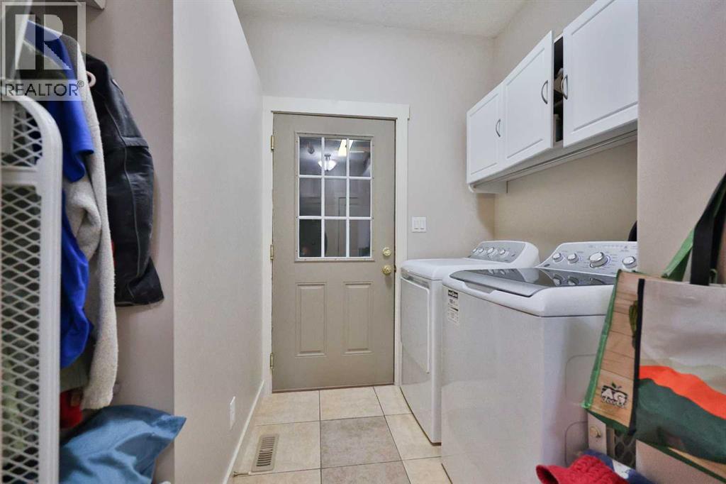 501 6 Avenue, Warner, Alberta  T0K 2L0 - Photo 29 - A2279254