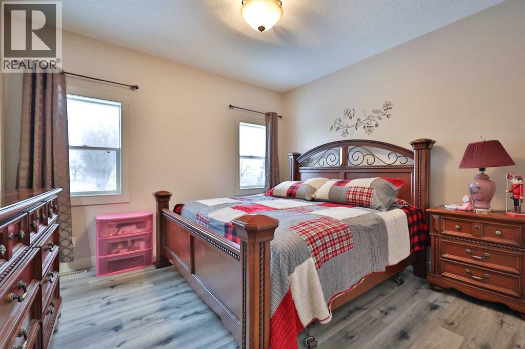 501 6 Avenue, Warner, Alberta  T0K 2L0 - Photo 22 - A2279254