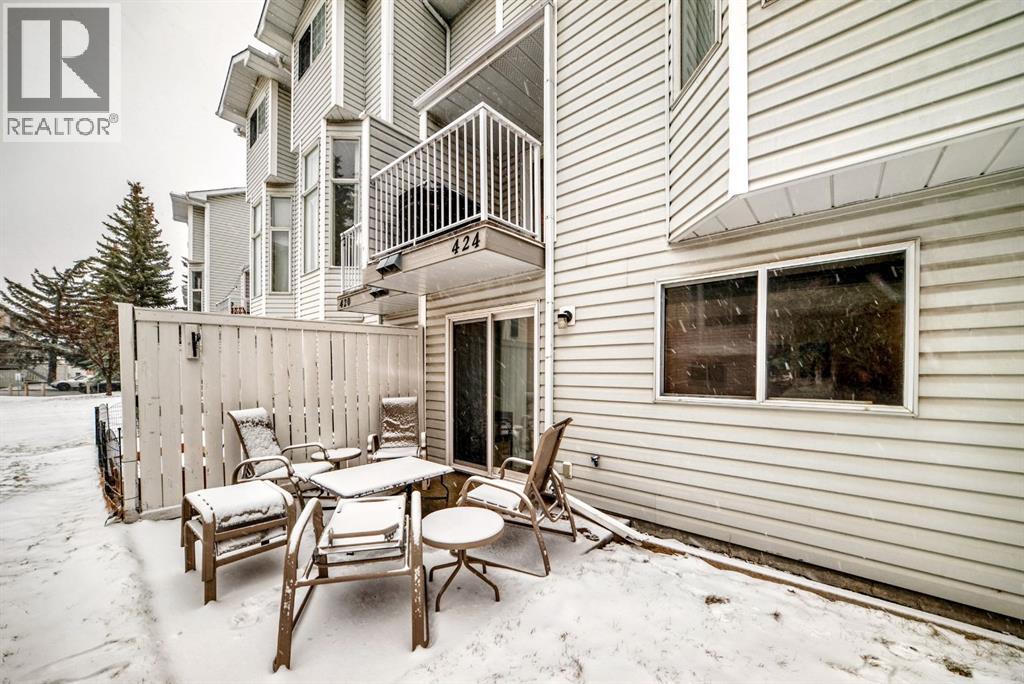 424 Hawkstone Manor NW, Calgary, Alberta  T3G 3X2 - Photo 46 - A2302779
