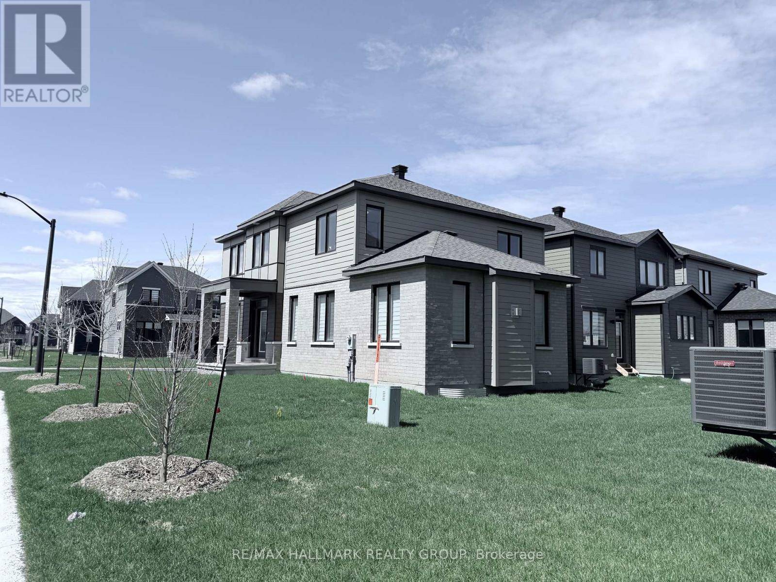 401 Euphoria Crescent, Ottawa, Ontario  K2J 7M7 - Photo 3 - X13081722