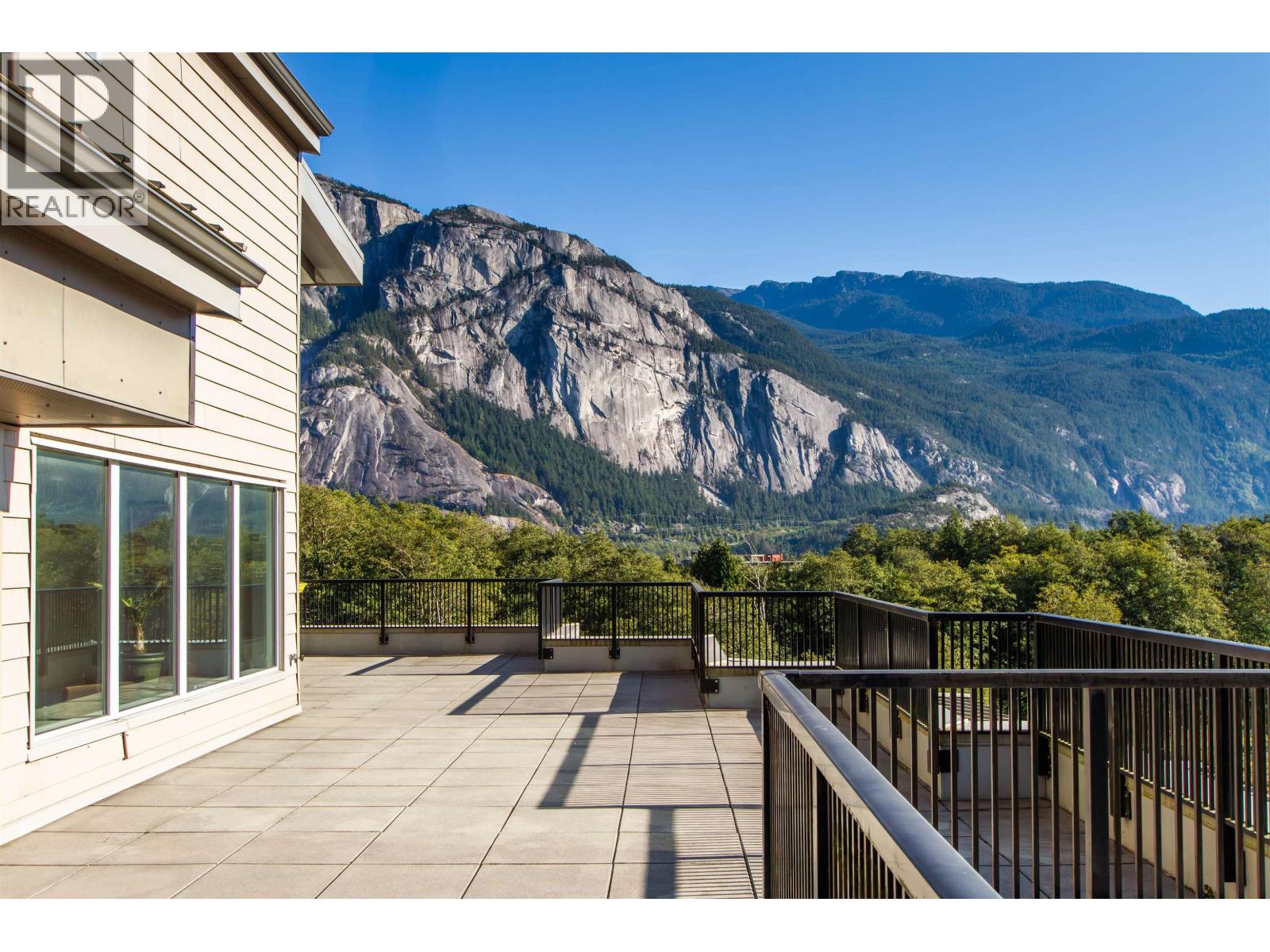 601 1212 Main Street, Squamish, British Columbia  V8B 0P3 - Photo 3 - R3119264