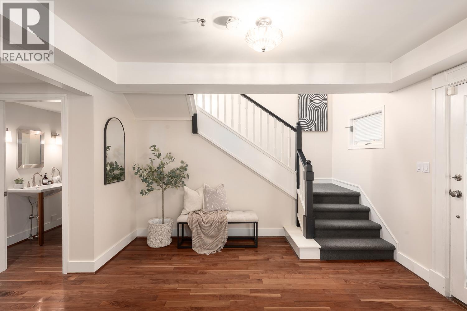 1935 W 12th Avenue, Vancouver, British Columbia  V6J 2G1 - Photo 4 - R3119286