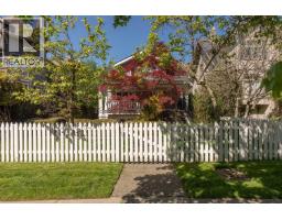 1935 W 12TH AVENUE, Vancouver, British Columbia