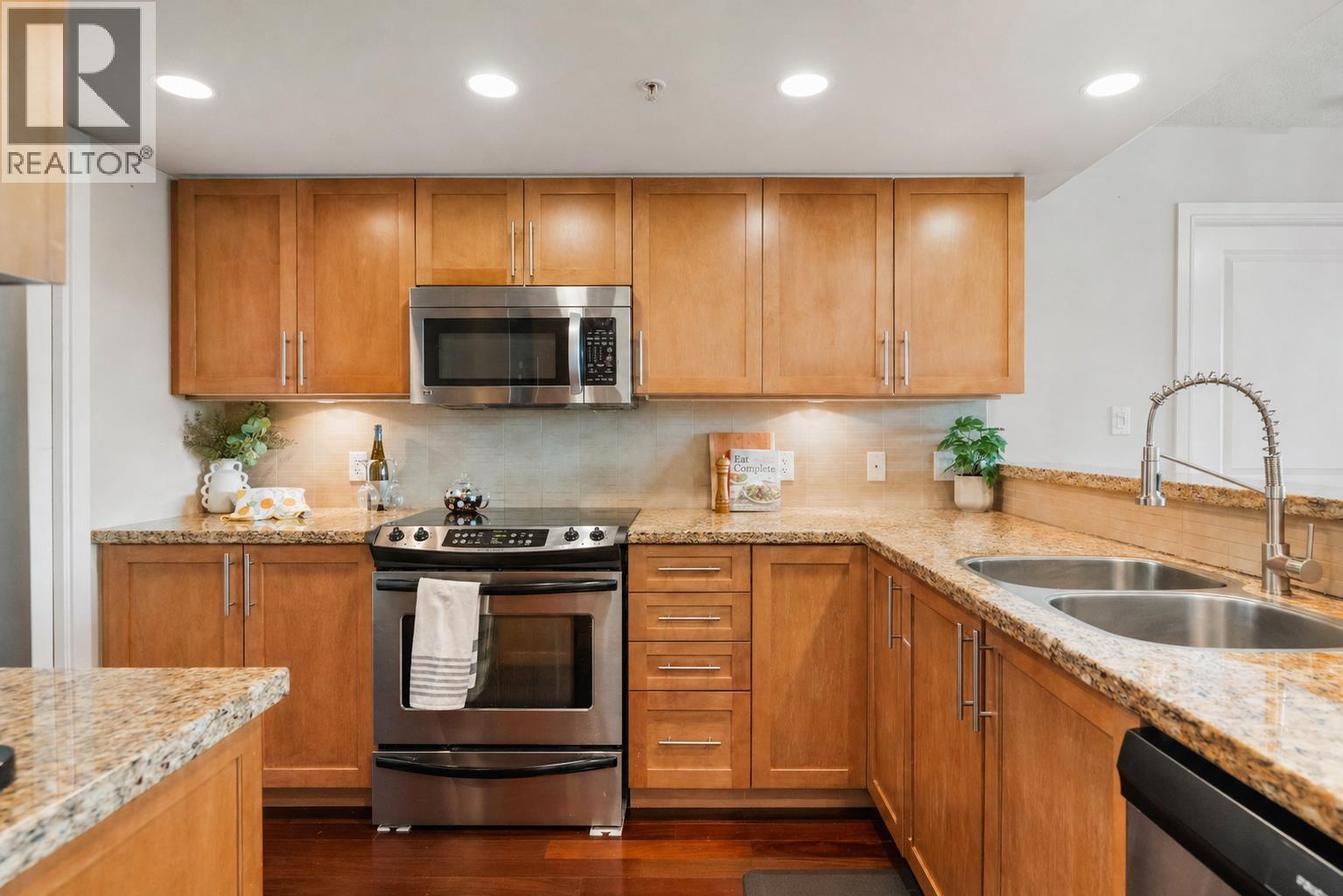 1403 288 Ungless Way, Port Moody, British Columbia  V3H 0C9 - Photo 8 - R3119290