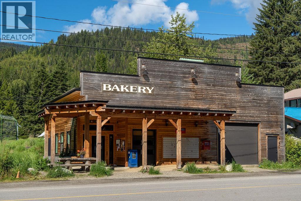 7114 1st Avenue, Ymir, British Columbia  V0G 2K0 - Photo 4 - 10385684