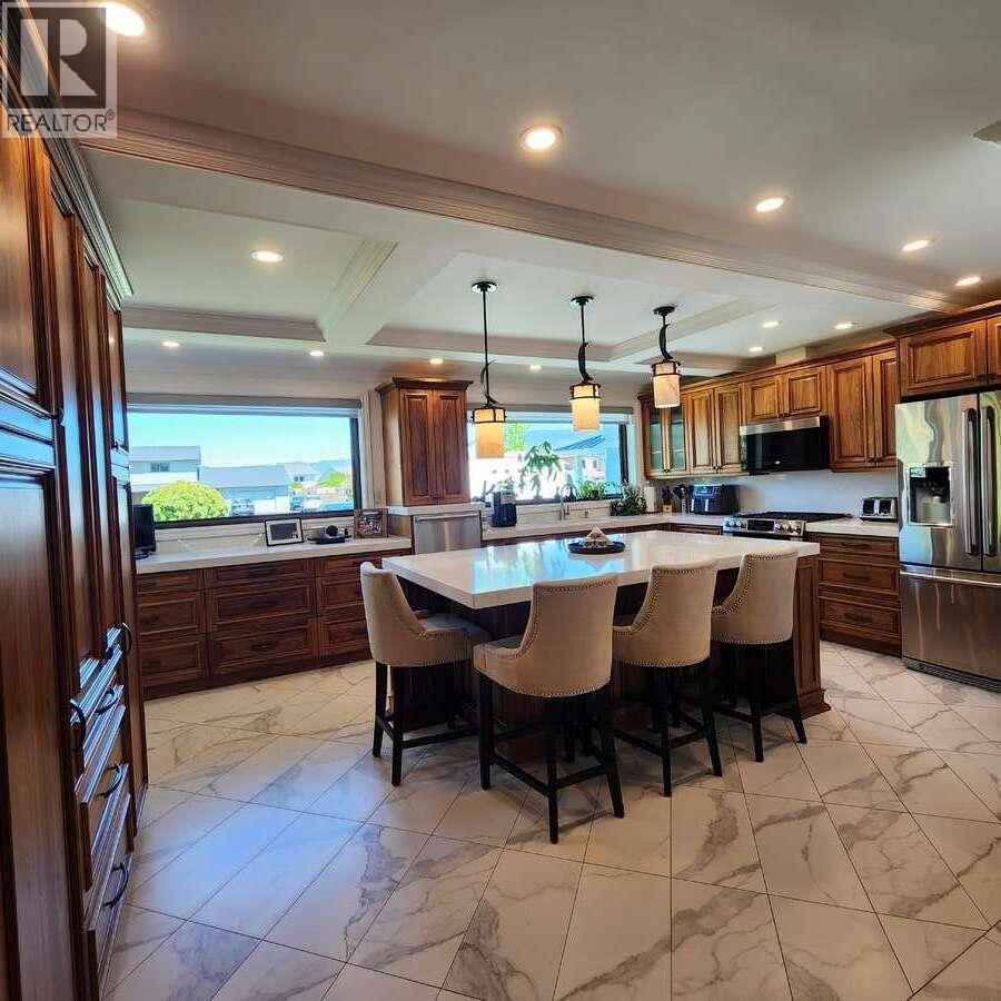146 Yorkton Avenue, Penticton, British Columbia  V2A 3V2 - Photo 9 - 10386076