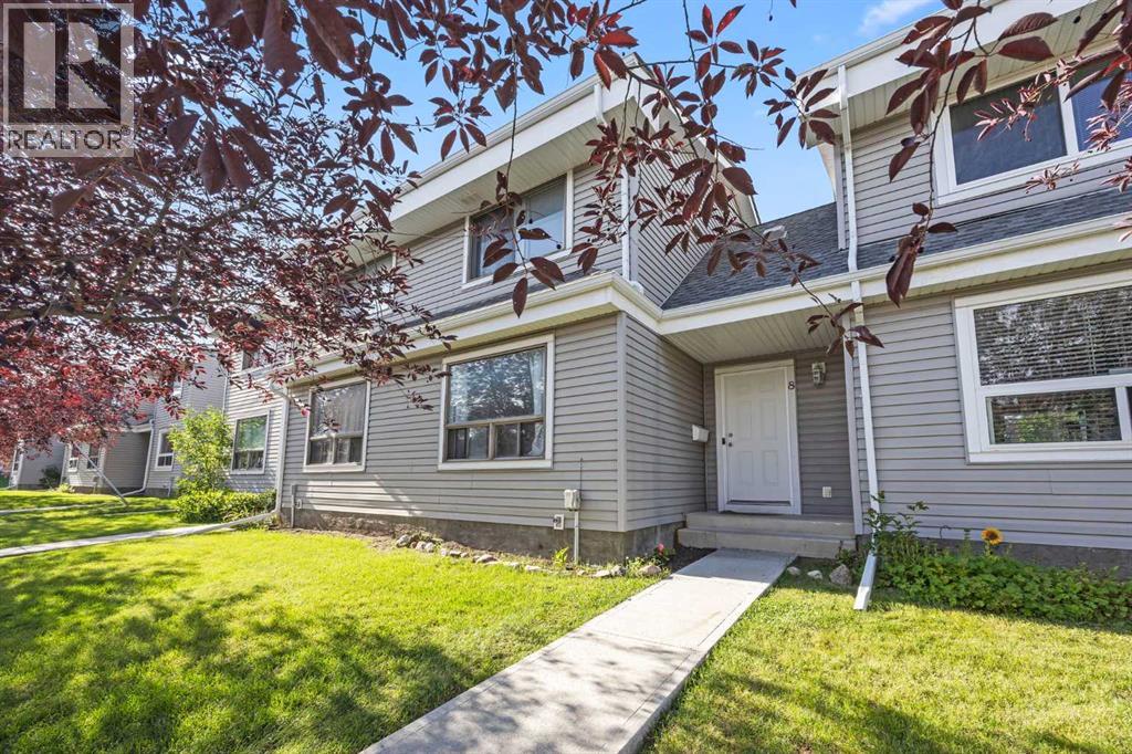 8, 4360 58 Street Ne, Calgary, Alberta  T1Y 4S4 - Photo 3 - A2306168