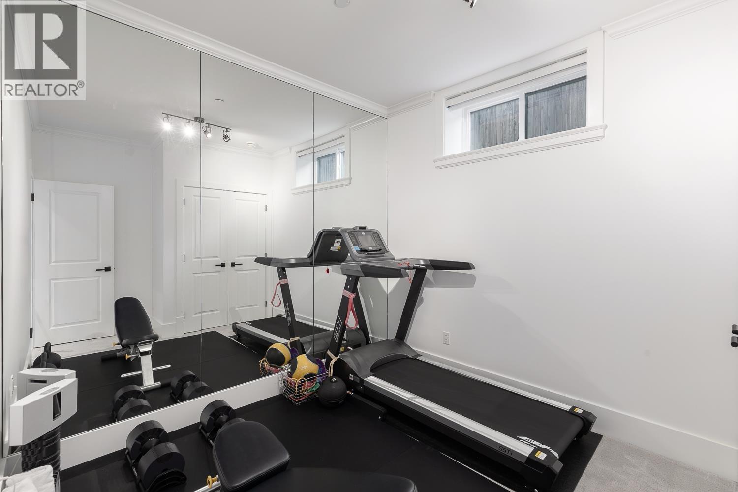 2958 W 40th Avenue, Vancouver, British Columbia  V6N 3B4 - Photo 34 - R3119273