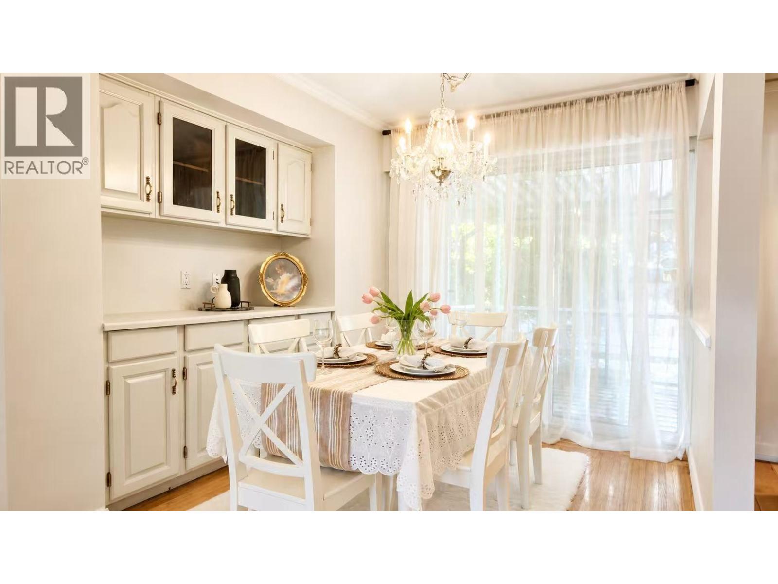 610 Garrow Drive, Port Moody, British Columbia  V3H 1H7 - Photo 5 - R3119283