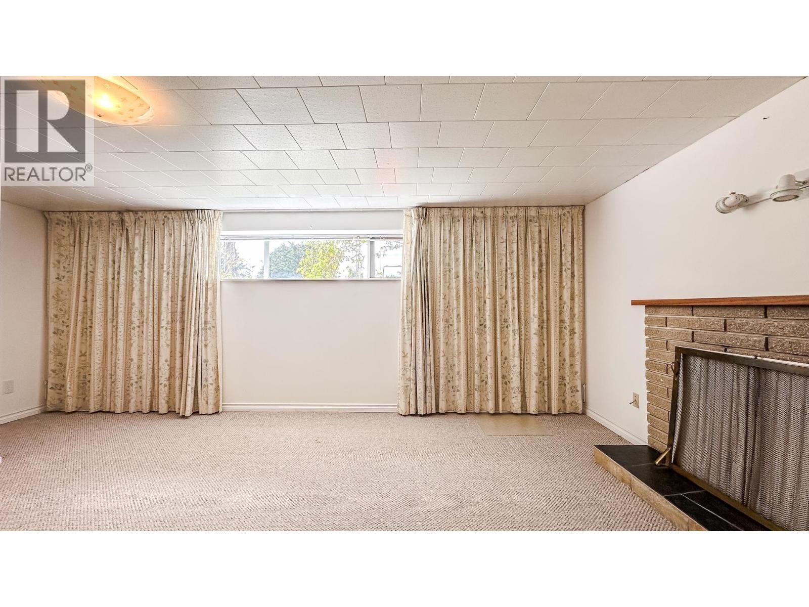 6167 Broadway, Burnaby, British Columbia  V5B 2Y3 - Photo 18 - R3119288