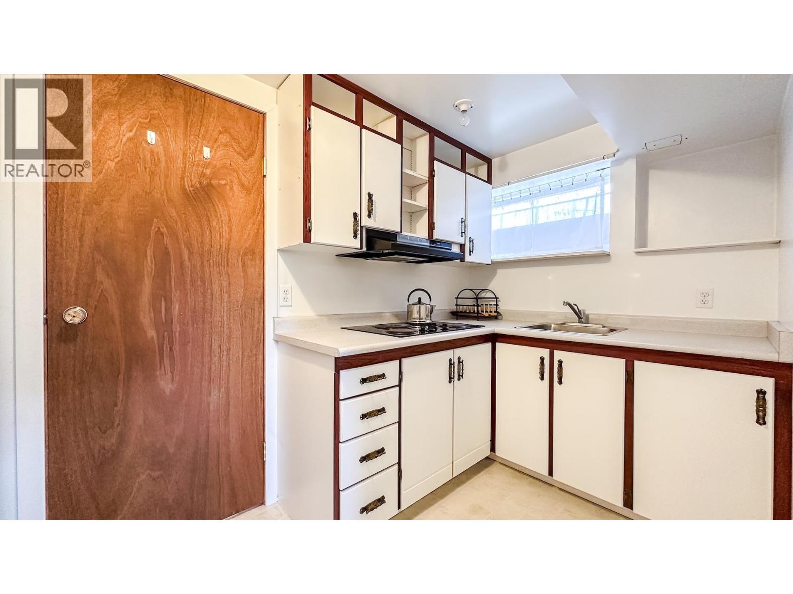 6167 Broadway, Burnaby, British Columbia  V5B 2Y3 - Photo 20 - R3119288