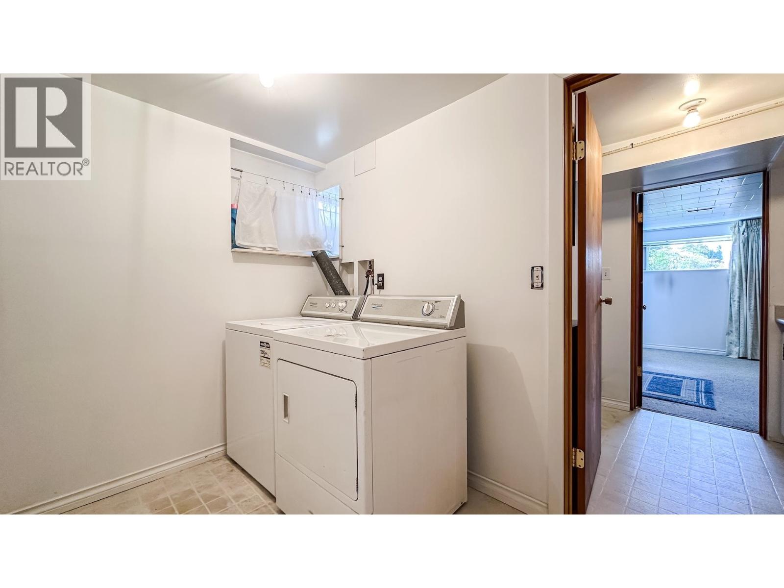 6167 Broadway, Burnaby, British Columbia  V5B 2Y3 - Photo 27 - R3119288