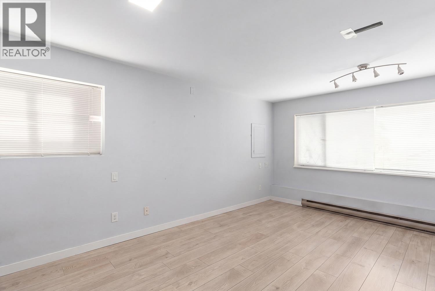 164 E Carisbrooke Road, North Vancouver, British Columbia  V7N 1M9 - Photo 14 - R3119312