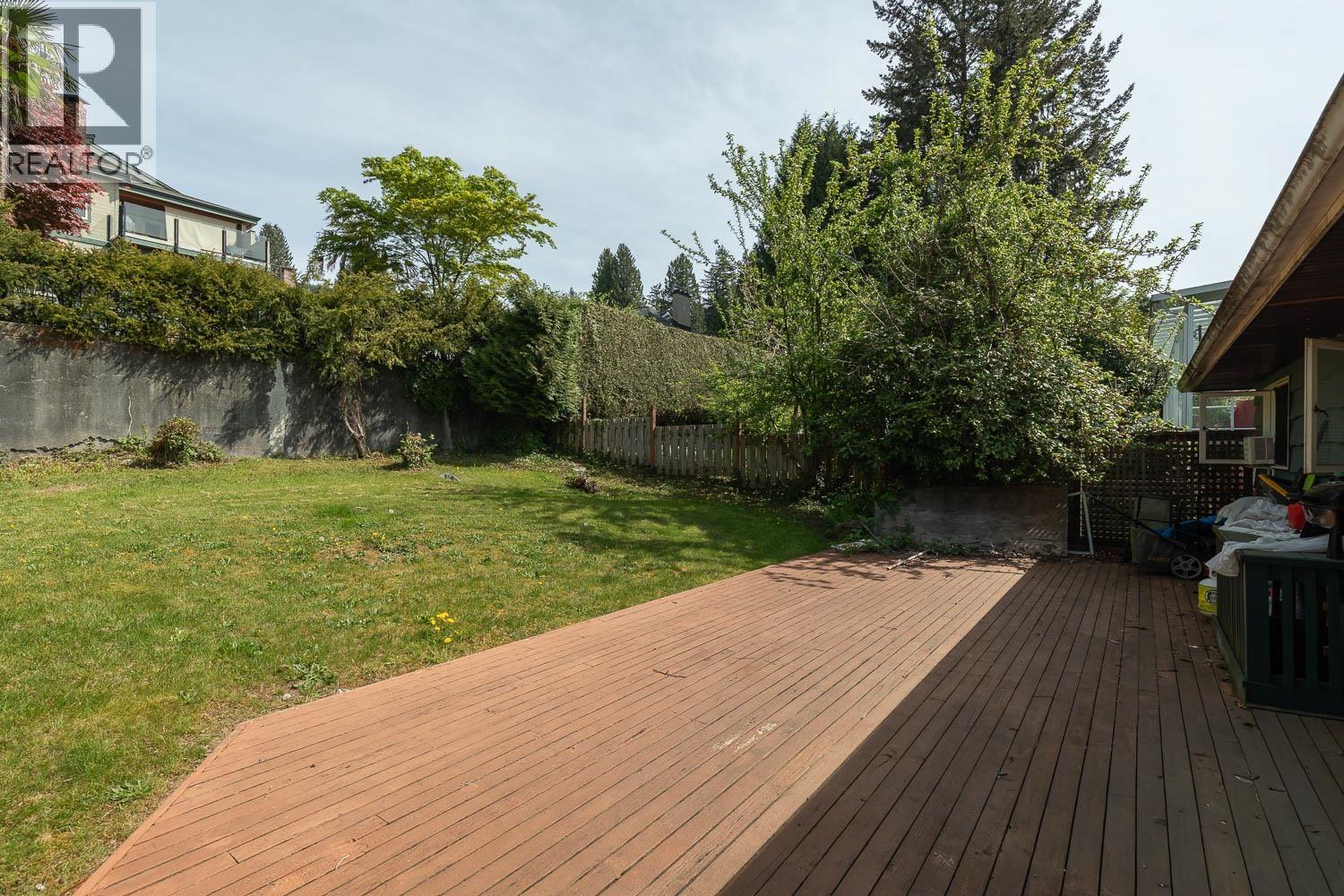 164 E Carisbrooke Road, North Vancouver, British Columbia  V7N 1M9 - Photo 19 - R3119312