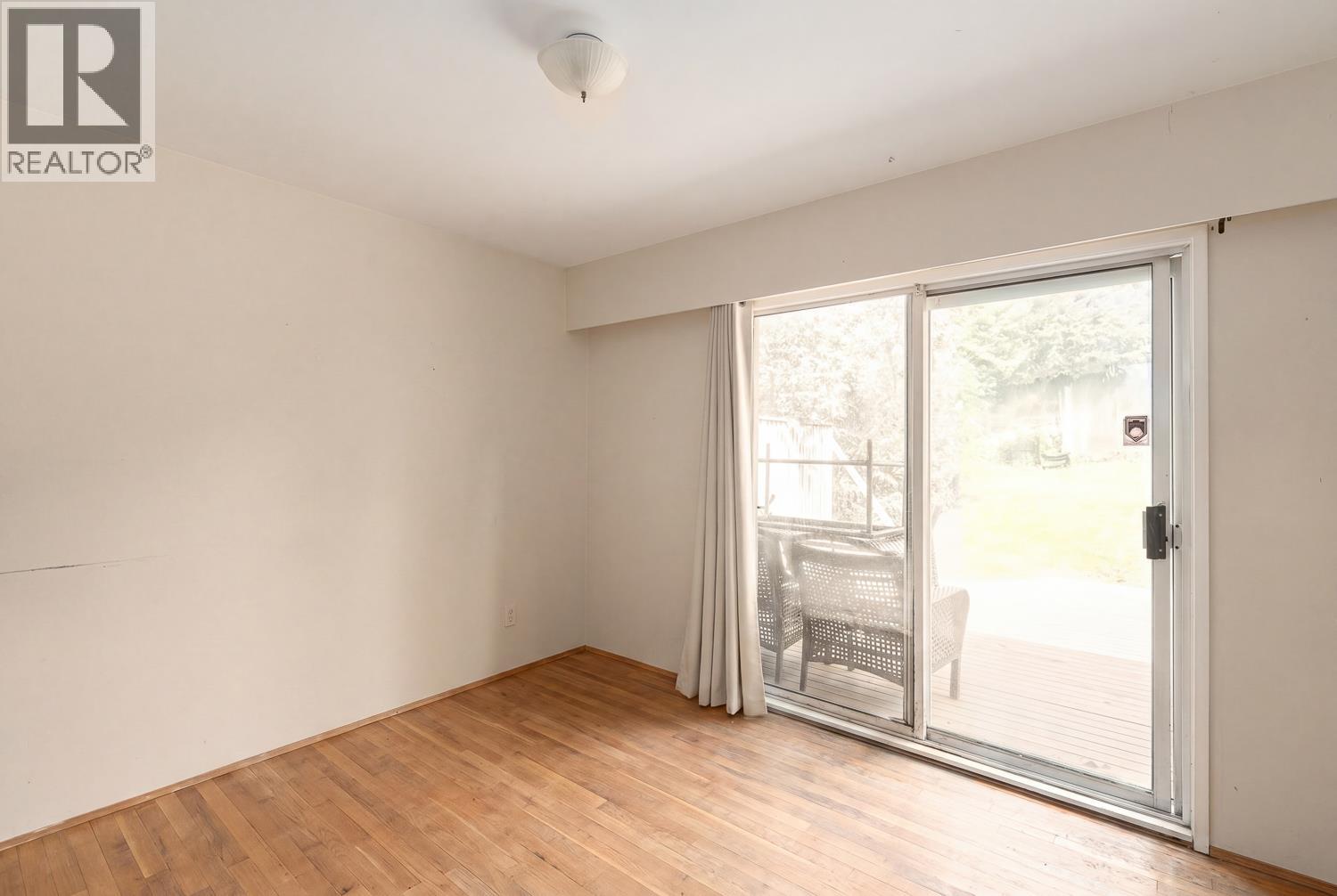 164 E Carisbrooke Road, North Vancouver, British Columbia  V7N 1M9 - Photo 8 - R3119312