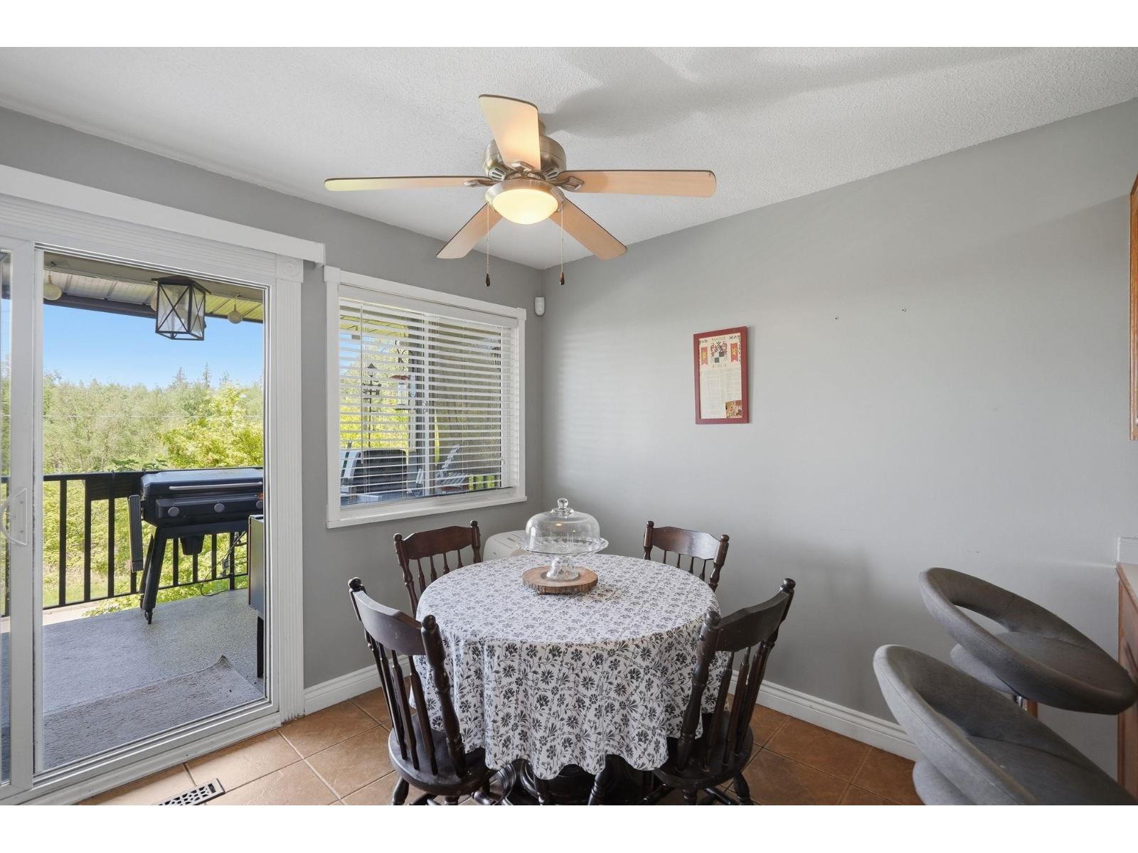 10849 Magnolia Court, Delta, British Columbia  V4E 3L6 - Photo 5 - R3118944