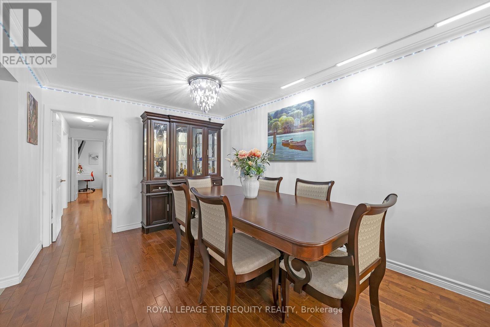 270 Grandravine Drive, Toronto, Ontario  M3N 1J3 - Photo 11 - W13081756